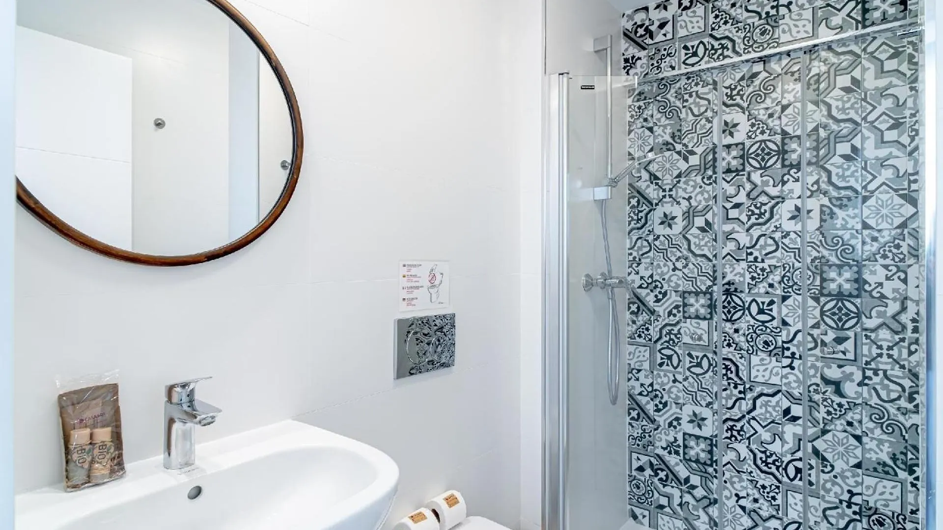 Ferienwohnung Fuer 6 Personen Ca 120 Qm In Nerja, Andalusien Costa Del Sol Apartment