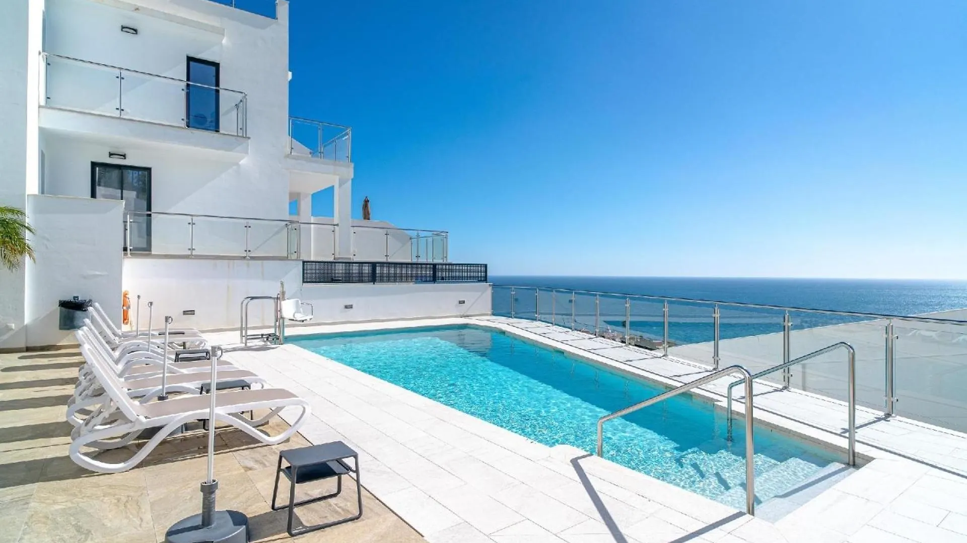 Ferienwohnung Fuer 6 Personen Ca 120 Qm In Nerja, Andalusien Costa Del Sol