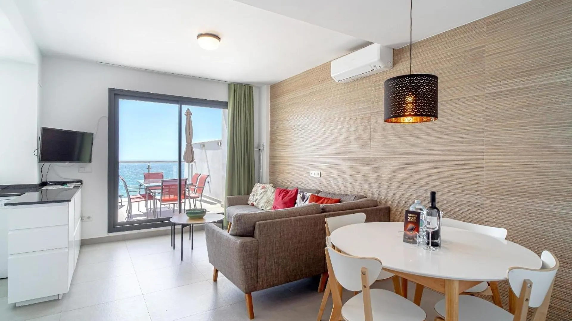 Ferienwohnung Fuer 6 Personen Ca 120 Qm In Nerja, Andalusien Costa Del Sol